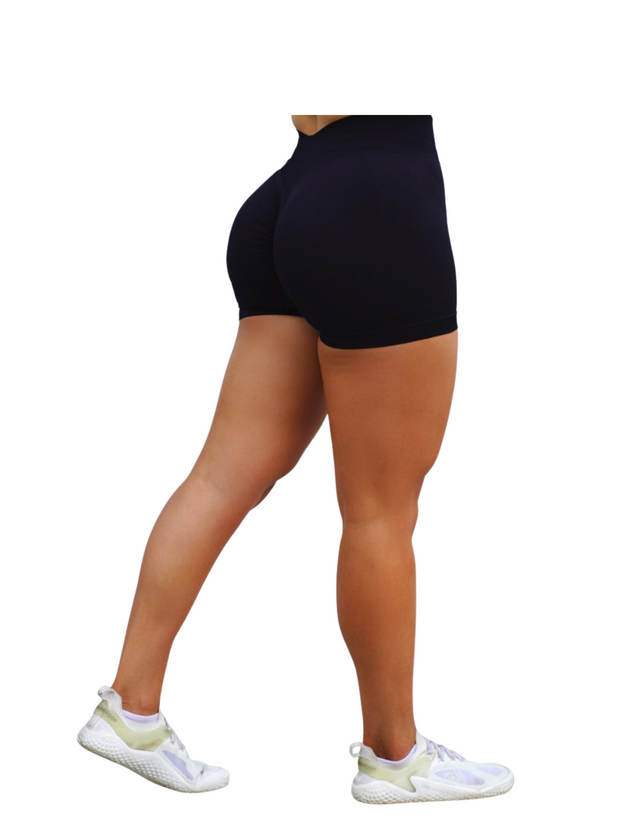 V-BACK SHORTS COLLECTION